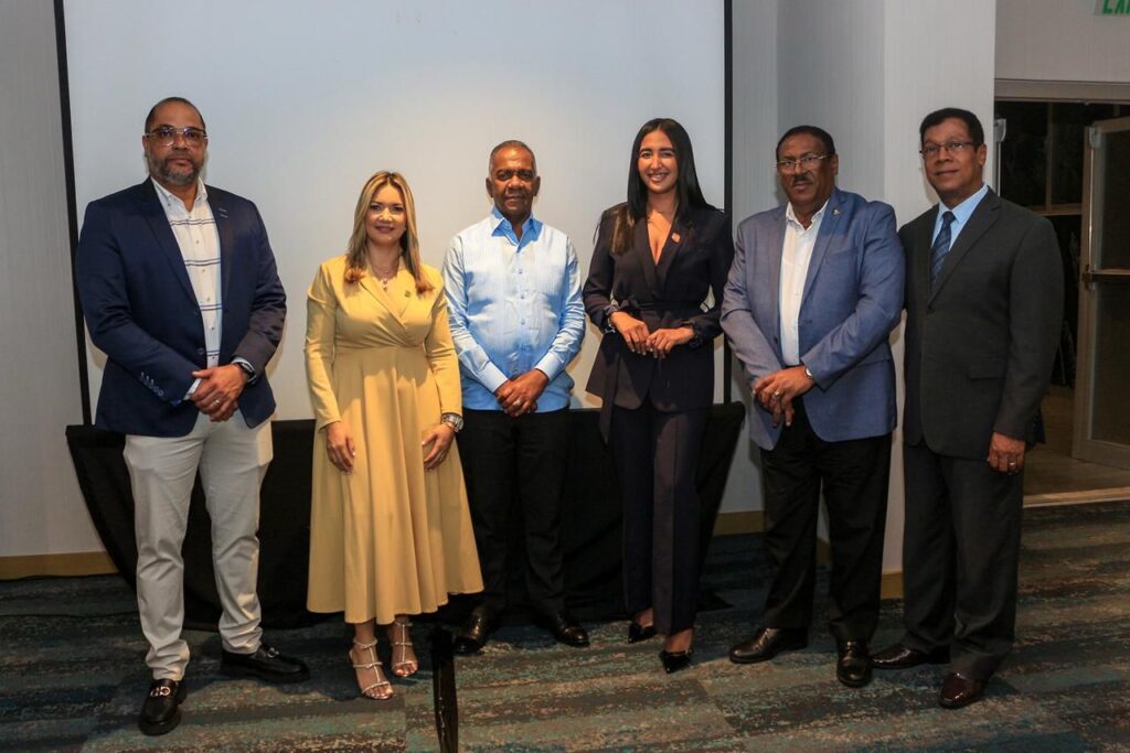 Presentan “SOS CARD”: Innovadora tarjeta de información personal para casos de emergencia - Noticias de hoy en República Dominicana | De Último Minuto