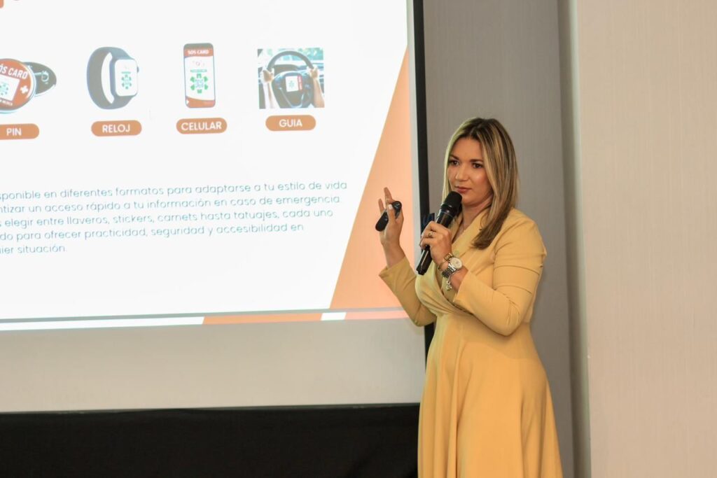 Presentan “SOS CARD”: Innovadora tarjeta de información personal para casos de emergencia - Noticias de hoy en República Dominicana | De Último Minuto