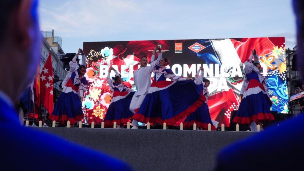 Comunidad de Madrid y Embajada Dominicana en España rindieron homenaje a las víctimas de la discoteca Jet Set | 4 | Comunidad de Madrid y Embajada Dominicana en España rindieron homenaje a las víctimas de la discoteca Jet Set - Noticias de hoy en República Dominicana | De Último Minuto