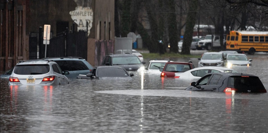 Tormentas en Texas causan inundaciones, tornados y la cancelación de cientos de vuelos - Noticias de hoy en República Dominicana | De Último Minuto