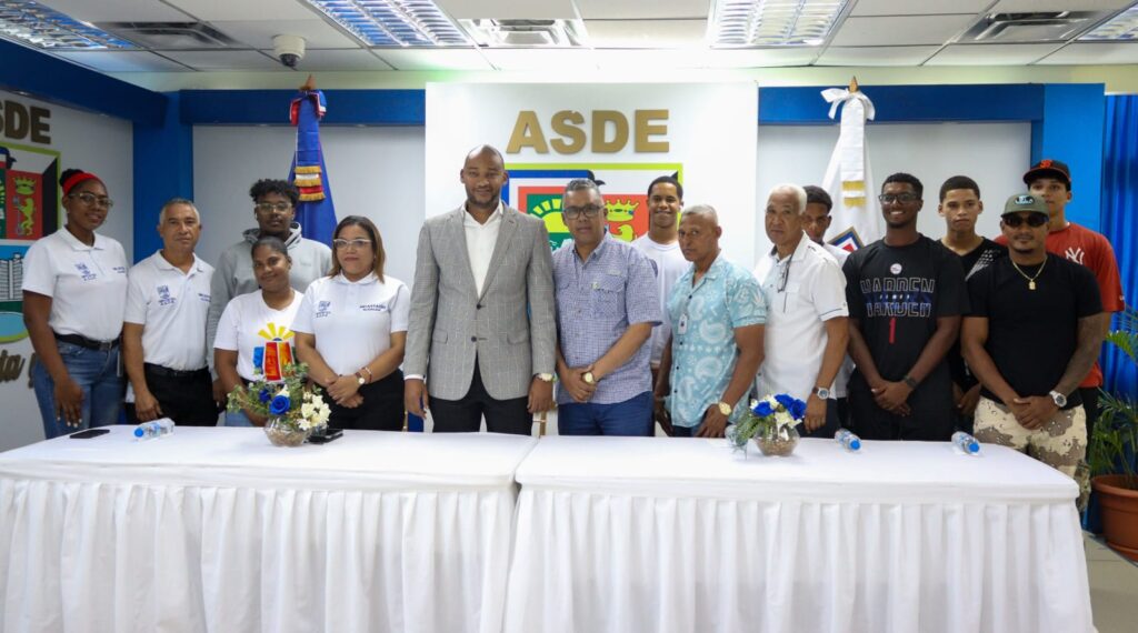 Anuncian primeras olimpiadas deportivas de Los Trinitarios | 2 | Anuncian primeras olimpiadas deportivas de Los Trinitarios - Noticias de hoy en República Dominicana | De Último Minuto