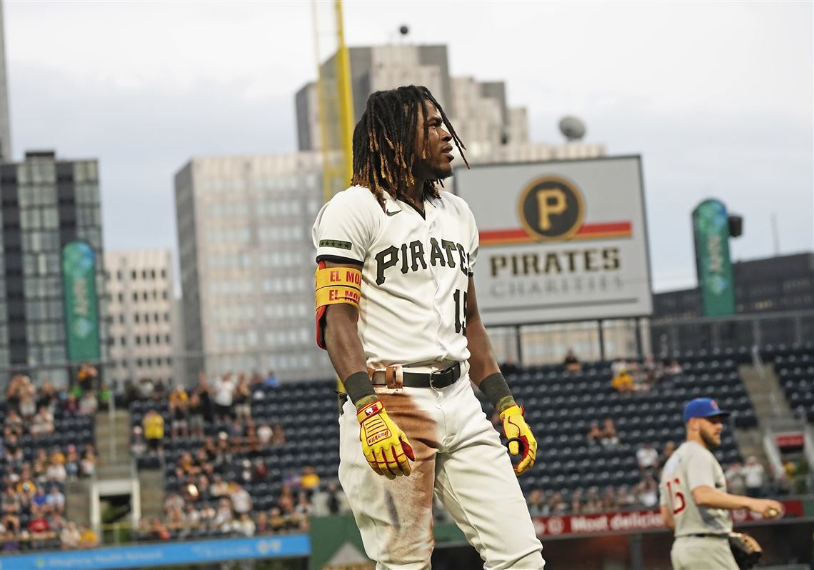 Piratas sustituyen a Oneil Cruz por bajo esfuerzo en el terreno - Noticias de hoy en República Dominicana | De Último Minuto