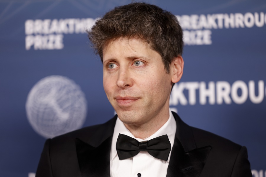 OpenAI dice que Meta ofreció bonos de 100 millones de dólares para 