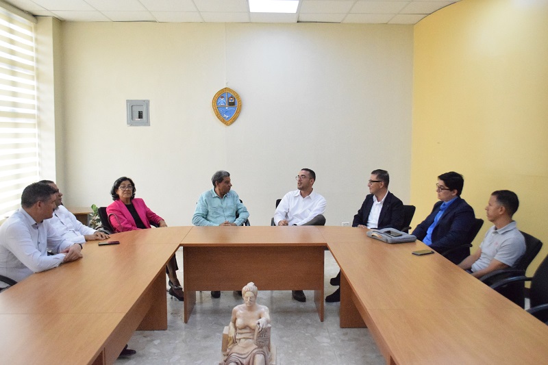 UASD y CREE Banreservas fortalecen ecosistema emprendedor - Noticias de hoy en República Dominicana | De Último Minuto