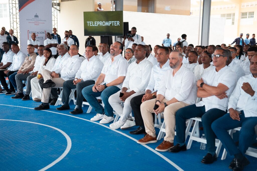 INEFI entrega moderno polideportivo techado en Yamasá - Noticias de hoy en República Dominicana | De Último Minuto