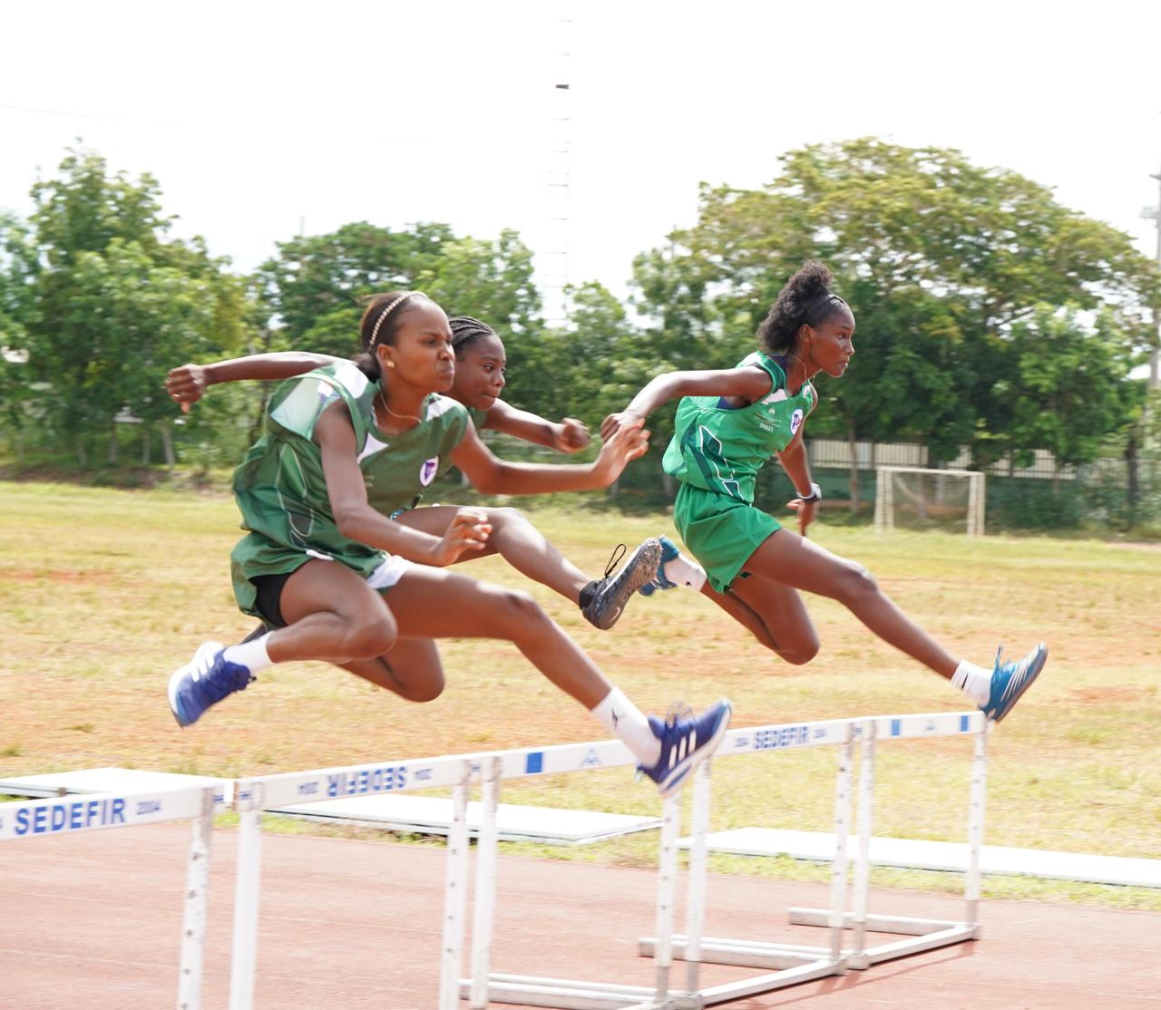 INEFI celebrará este sábado la gran final del Torneo Nacional de Atletismo Escolar 2025 - Noticias de hoy en República Dominicana | De Último Minuto