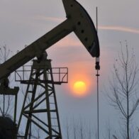 El barril de Texas levemente al alza conforme se disipa el temor a una guerra abierta