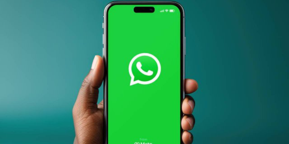 WhatsApp comienza a incluir anuncios, pero no en los chats personales