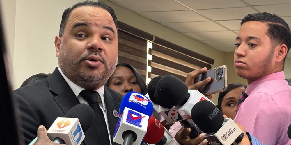 Defensor del Pueblo respalda llamado de Yeni Berenice para aprobar el nuevo Código Penal