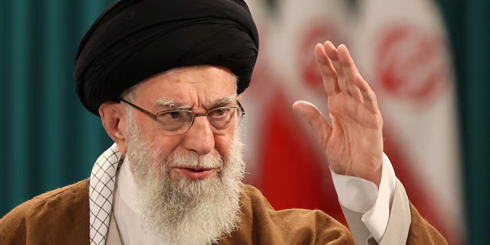 Alí Jameneí, biografía del Líder Supremo de Irán