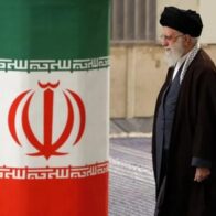 El líder supremo de Irán nombra a posibles sucesores por si lo matan, según The New York Times