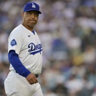Roberts sale expulsado tras caldearse los ánimos entre Padres y Dodgers - Noticias de hoy en República Dominicana | De Último Minuto