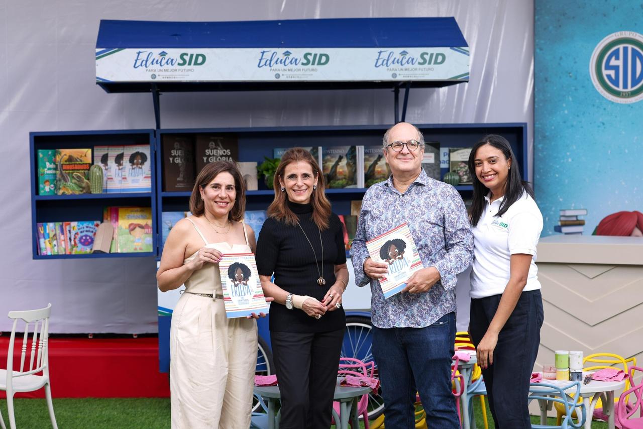 Grupo SID reafirma su compromiso con la educación y fomenta la lectura en el Festival del Libro Cristo Rey