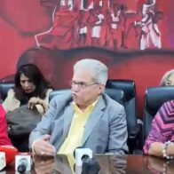 Médicos pensionados insisten en aumento salarial y piden atención del Gobierno