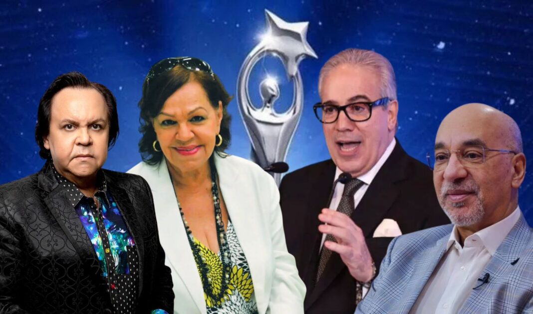 Fernando Hasbún, Aníbal de Castro, Josefina Miniño y Leonel Lirio, premiados por Acroarte