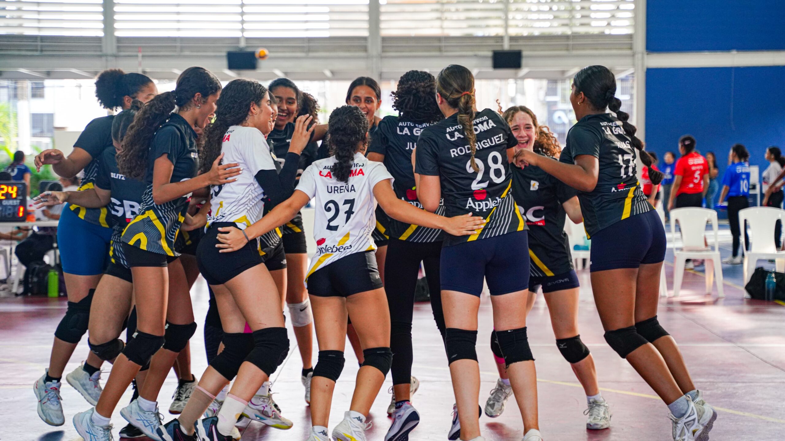 GBC celebra con éxito su primer Torneo Intercolegial de Voleibol femenino - Noticias de hoy en República Dominicana | De Último Minuto