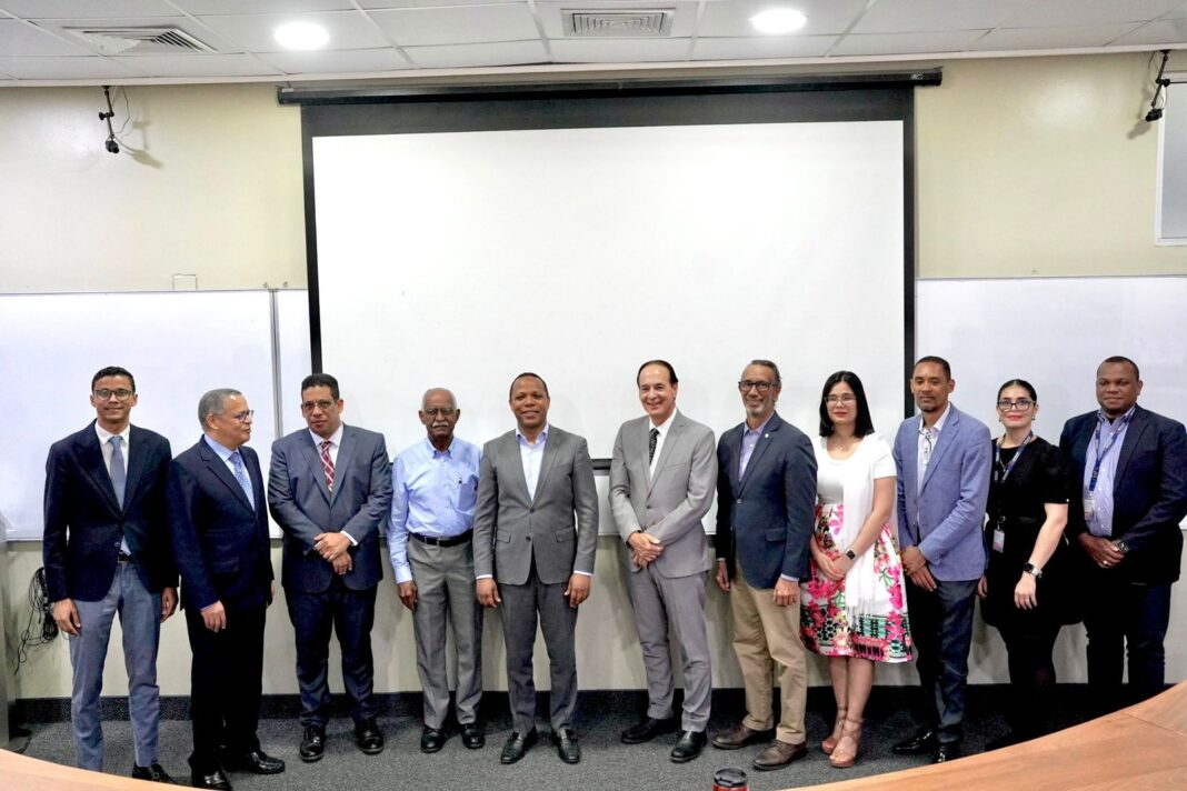 Intrant y DGCP presentan Comisión de Veeduría para Licitación del Sistema de Licencias de Conducir