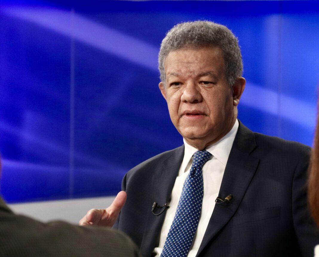 Leonel Fernández: “Estado haitiano colapsó”; debemos proteger la frontera dominicana