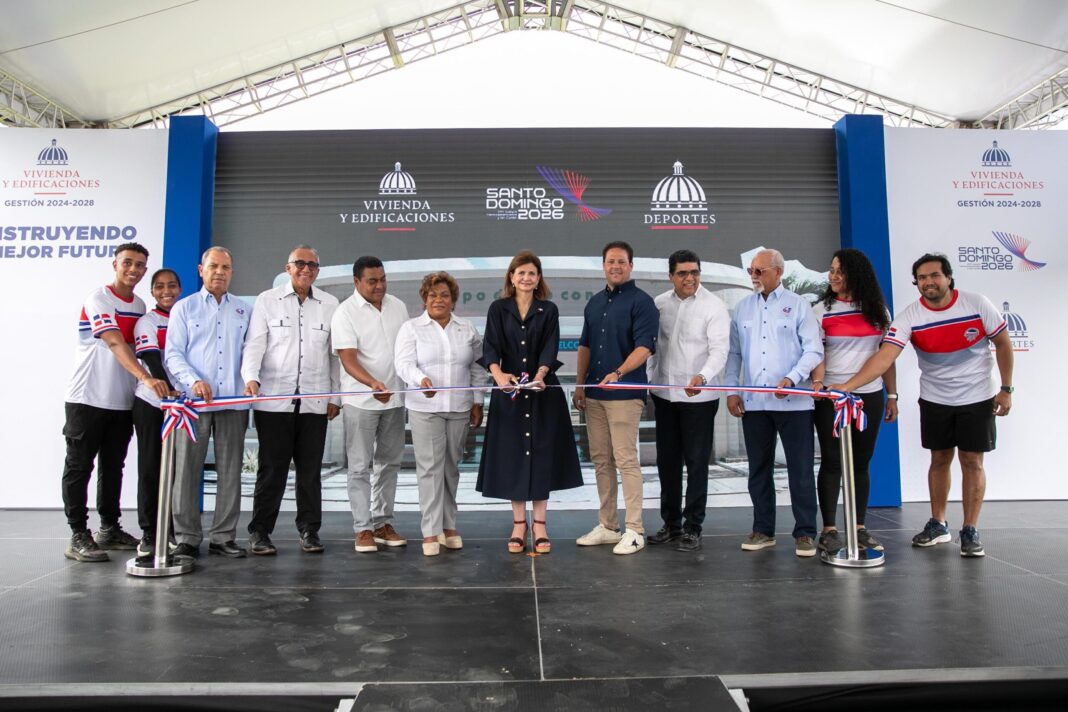 Raquel Peña encabeza entrega Campo de Tiro con Arco en Parque del Este