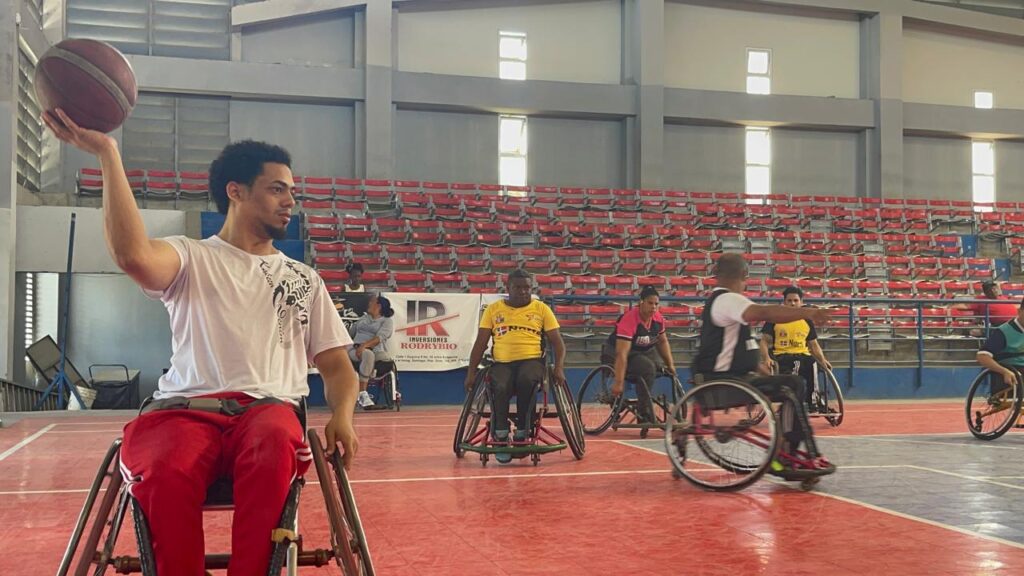 Atletas con discapacidad solicitan ayuda para representar a RD en torneo internacional | 4 | Atletas con discapacidad solicitan ayuda para representar a RD en torneo internacional - Noticias de hoy en República Dominicana | De Último Minuto