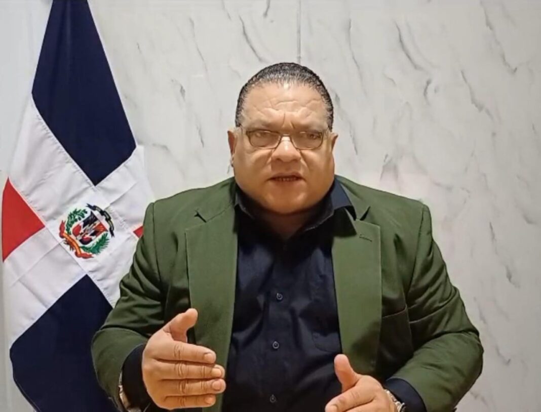 Mario Díaz advierte sobre maniobra para frenar ley de candidaturas independientes