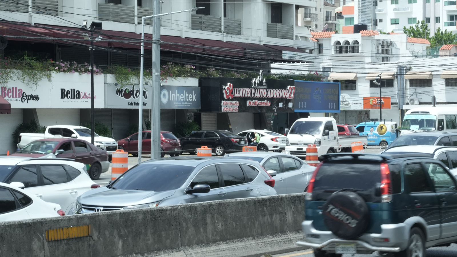 Ciudadanos rechazan propuesta de cambio de horario laboral como solución al tránsito - Noticias de hoy en República Dominicana | De Último Minuto