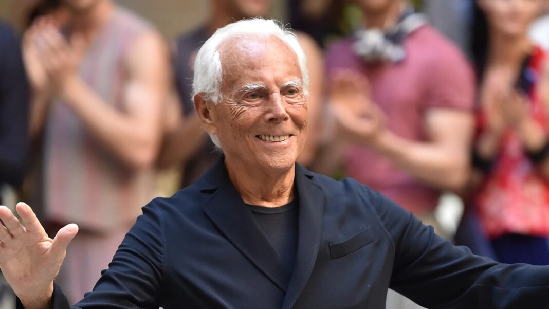 Diseñador Giorgio Armani no asistirá a desfiles de su nueva colección por complicaciones de salud