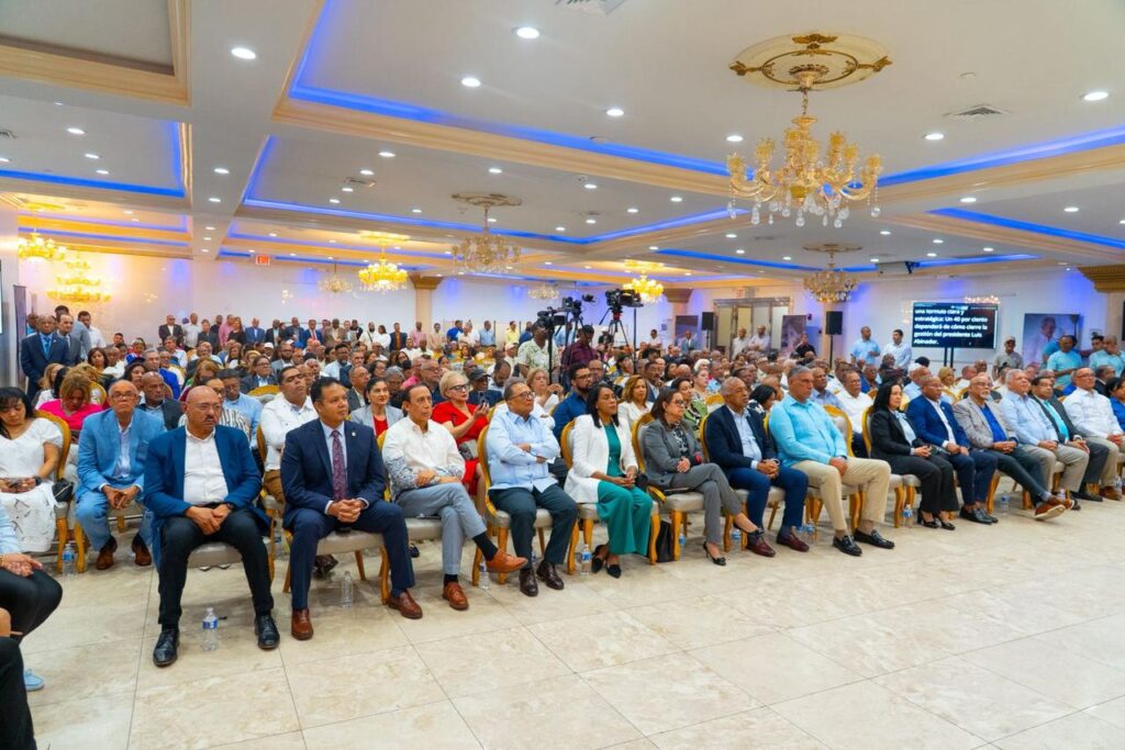 Deligne Ascensión valora aportes económicos, culturales y políticos de comunidad dominicana en USA - Noticias de hoy en República Dominicana | De Último Minuto