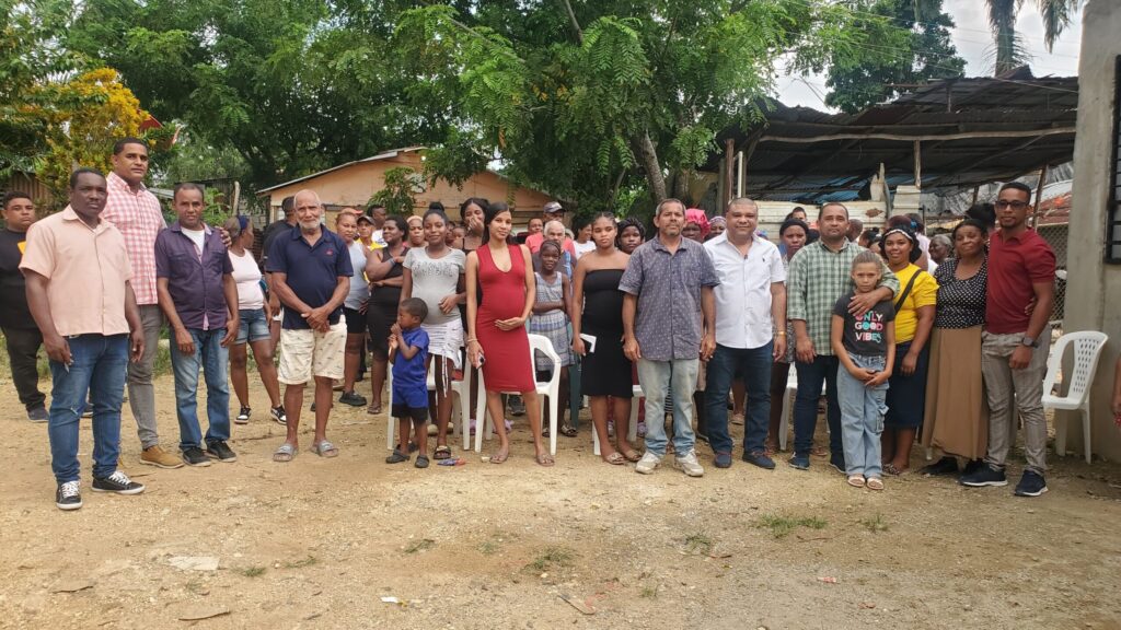 Diputado Ramón Raposo desarrolla jornada comunitaria en barrios de Santo Domingo Norte - Noticias de hoy en República Dominicana | De Último Minuto
