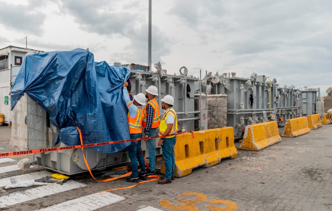 Transformadores nuevos.