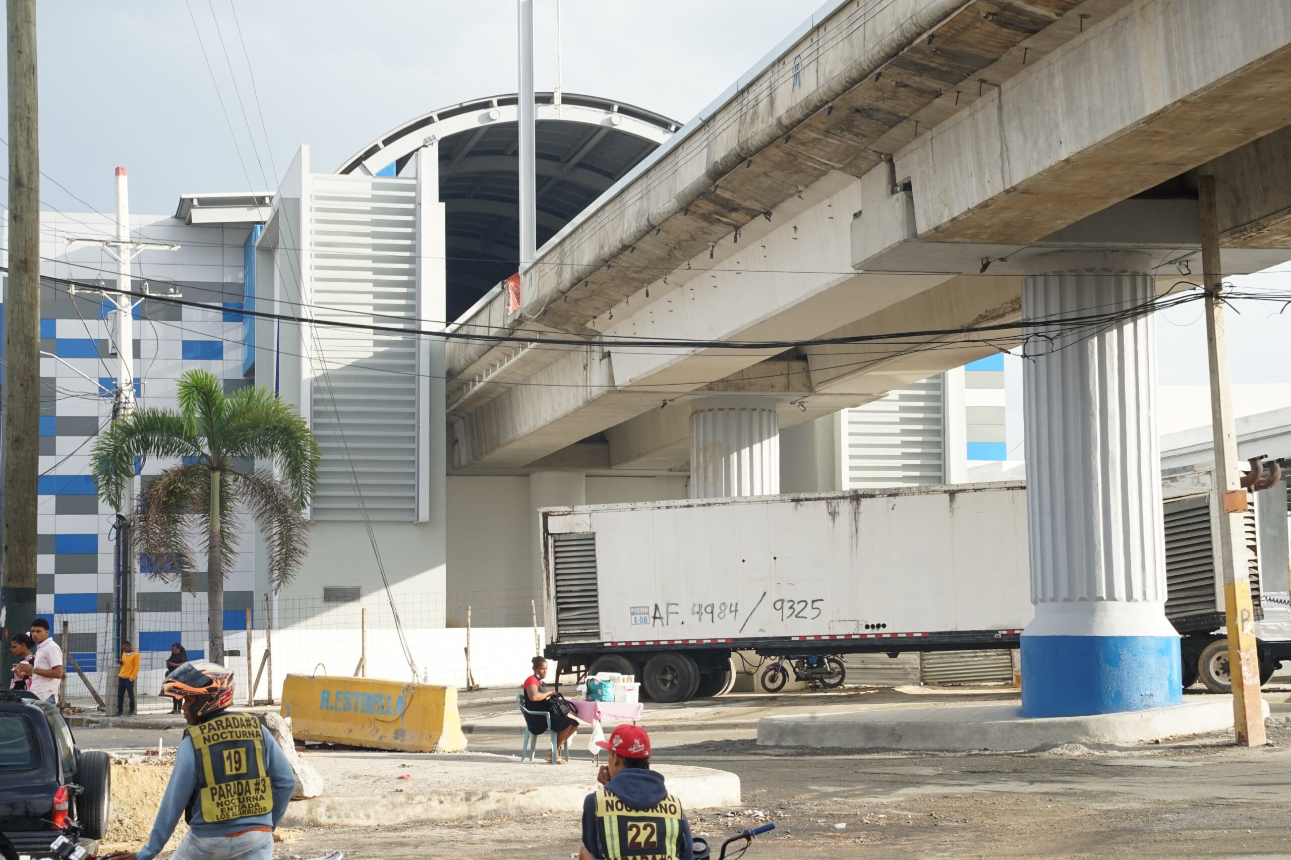 Metro de Los Alcarrizos continúa con avances lentos y sin cambios visibles en los últimos meses