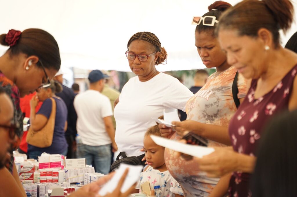 Villa Mella se moviliza en nueva jornada de acción social “La Alcaldía en el Barrio” | 2 | Villa Mella se moviliza en nueva jornada de acción social “La Alcaldía en el Barrio” - Noticias de hoy en República Dominicana | De Último Minuto