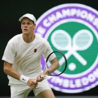 Sinner cambia de preparador físico y de fisio antes de Wimbledon