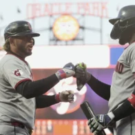Gabriel Arias y los Guardianes arruinan el debut de Devers con los Gigantes - Noticias de hoy en República Dominicana | De Último Minuto