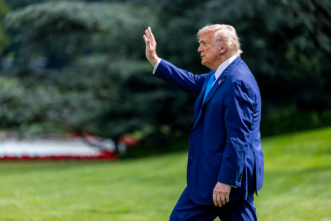 Trump culpa a la 