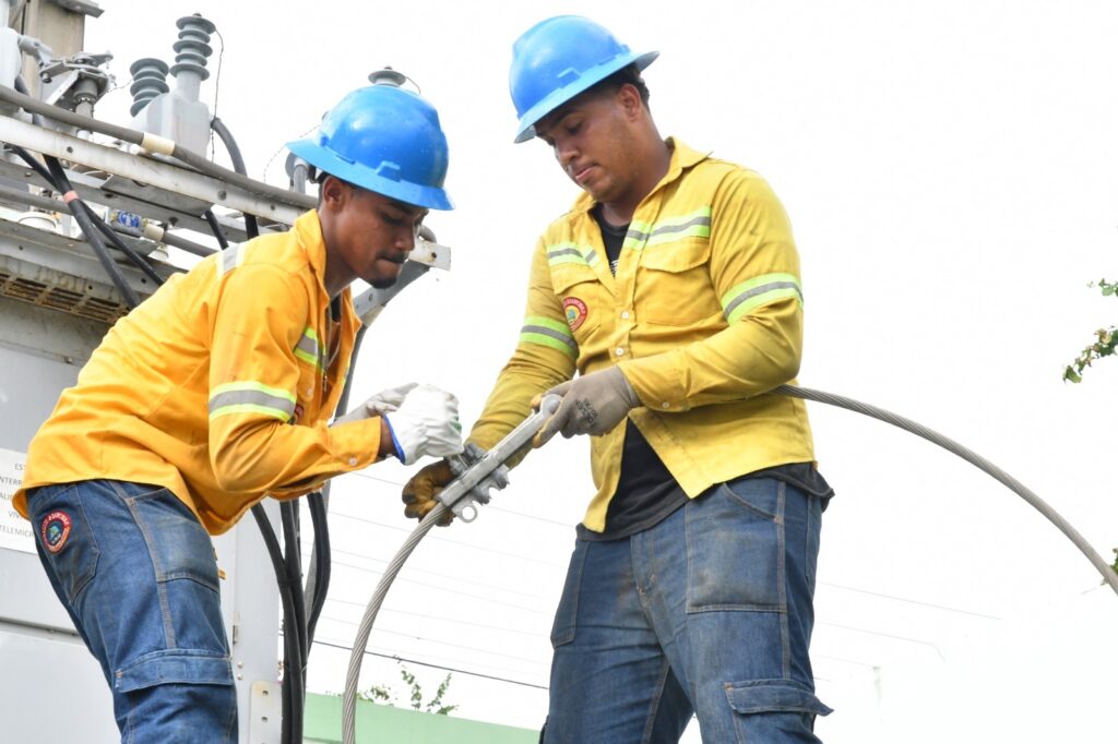 Edeeste descargará Circuito que impactará positivamente más de 12 mil clientes en SDE - Noticias de hoy en República Dominicana | De Último Minuto