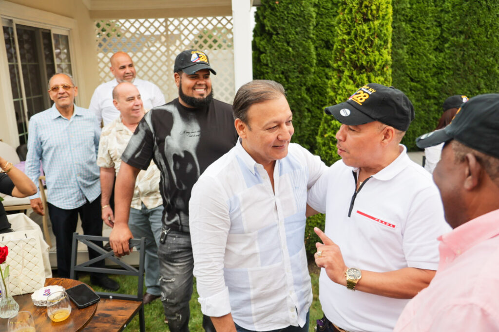 Abel Martínez se reúne con líderes dominicanos en Nueva York | 4 | Abel Martínez se reúne con líderes dominicanos en Nueva York - Noticias de hoy en República Dominicana | De Último Minuto