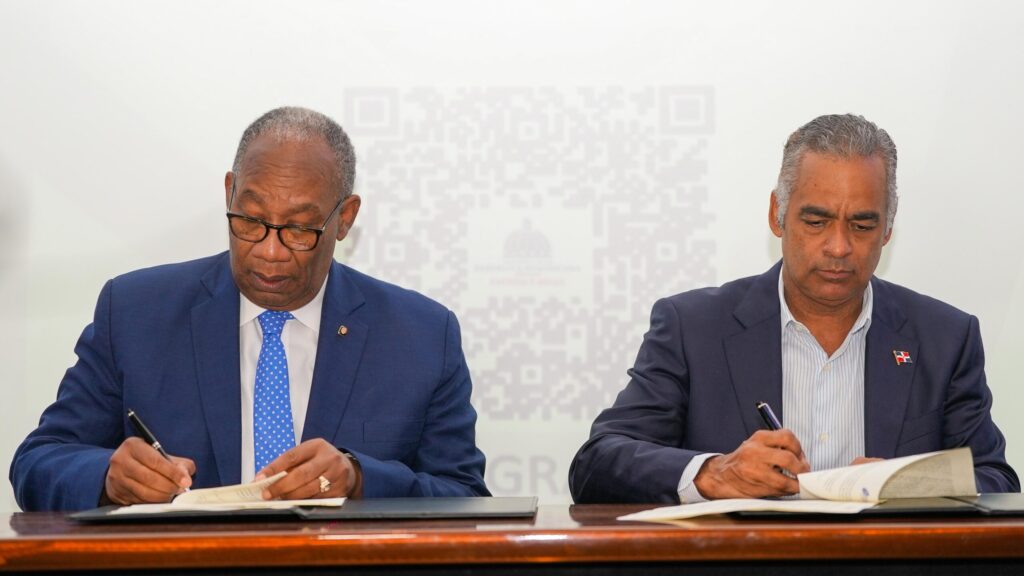 UASD y Energía y Minas firman acuerdo para fortalecer formación e investigación en minería y energía | 3 | UASD y Energía y Minas firman acuerdo para fortalecer formación e investigación en minería y energía - Noticias de hoy en República Dominicana | De Último Minuto