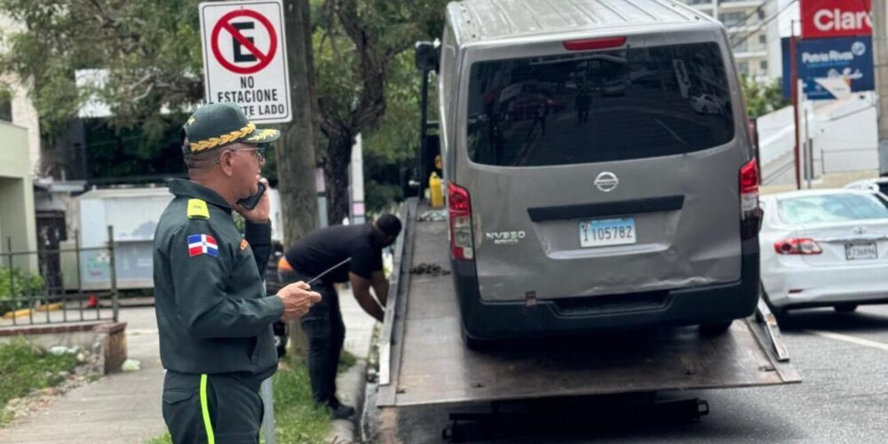 Digesett y Parquéate RD activan operativo NO Estacione del plan RD se Mueve