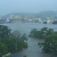 Al menos seis muertos por inundaciones tras fuertes lluvias en el centro de Texas
