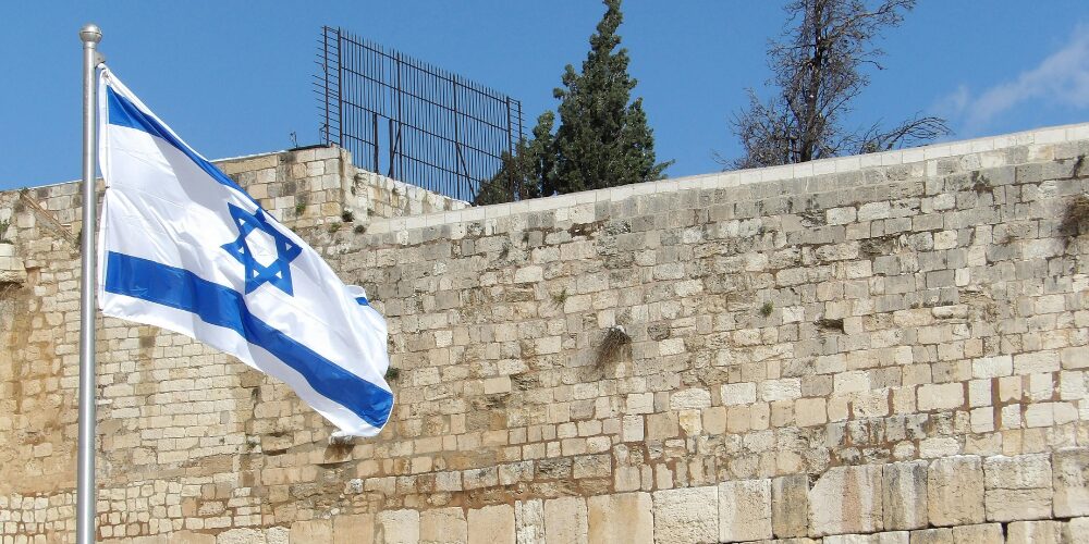 Israel enviará una delegación a Doha para negociar la propuesta de alto el fuego en Gaza