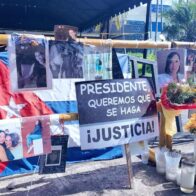 A tres meses de la tragedia del Jet Set, continúan llevando rosas a la zona cero