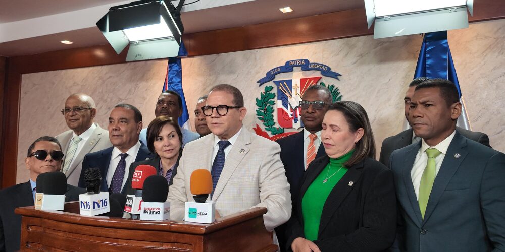 Fuerza del Pueblo solicita interpelación del director de SENASA