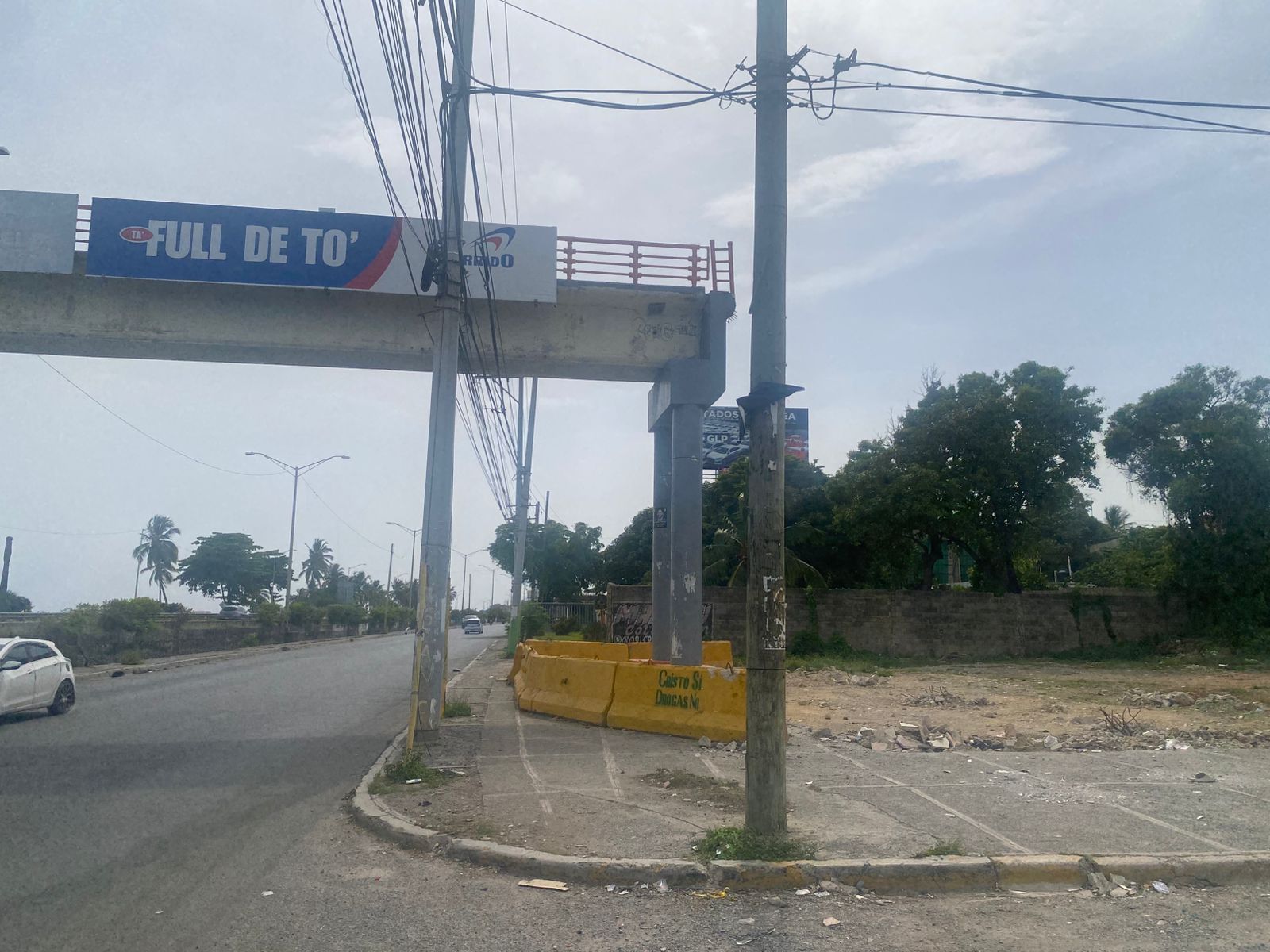 ¿Qué pasará con los puentes peatonales del 10 y 11 de Las Américas? - Noticias de hoy en República Dominicana | De Último Minuto