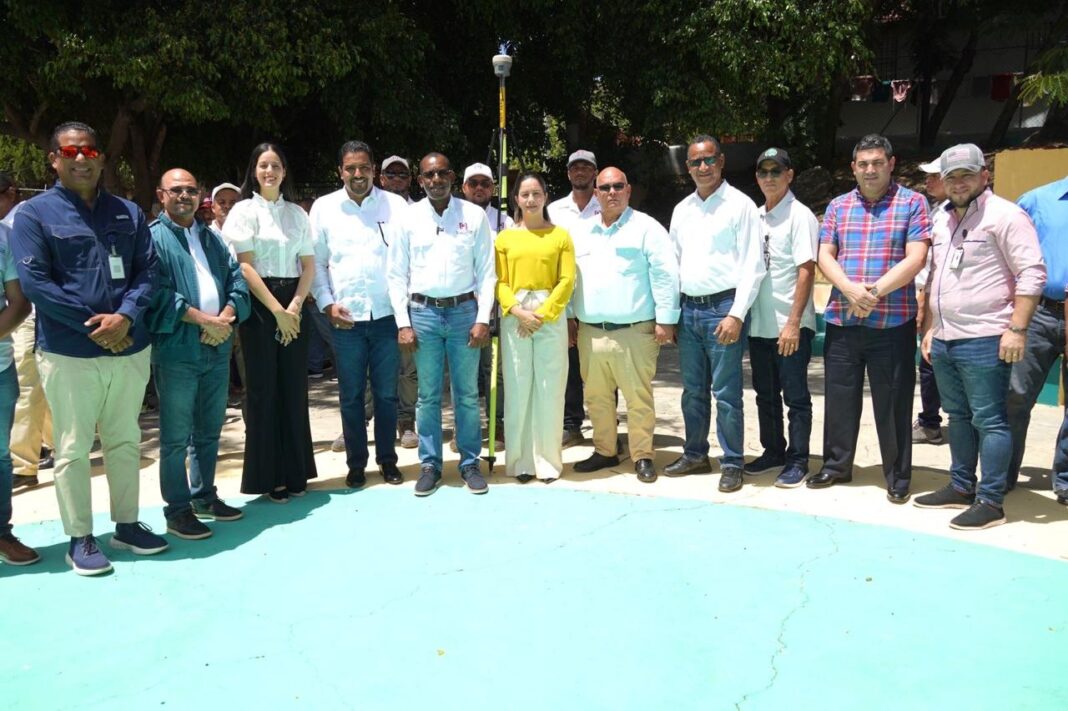 Gobierno inicia trabajos de titulación en Boruco, provincia Valverde, para beneficiar a 3,600 personas