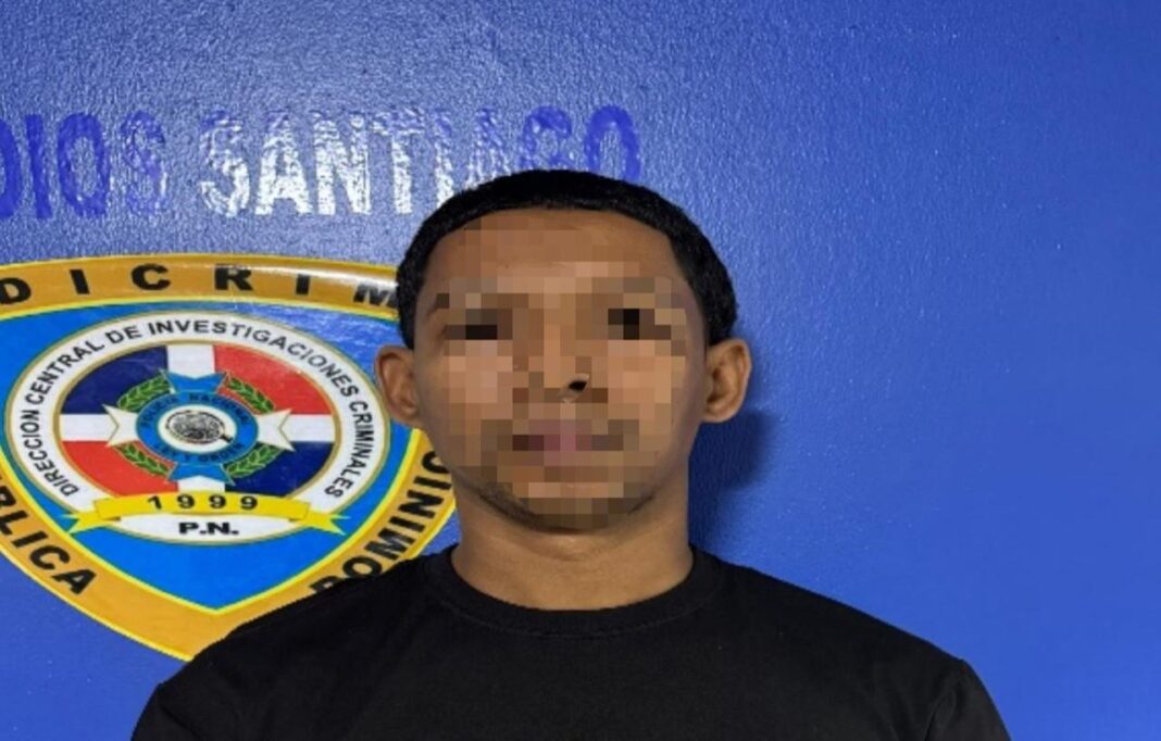 Se entrega a la policía hombre acusado de matar otro en Santiago