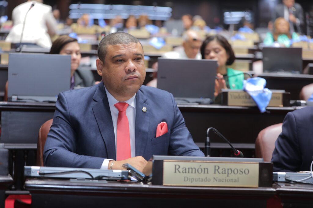 Diputados impulsan pensiones automáticas para abuelos en la miseria