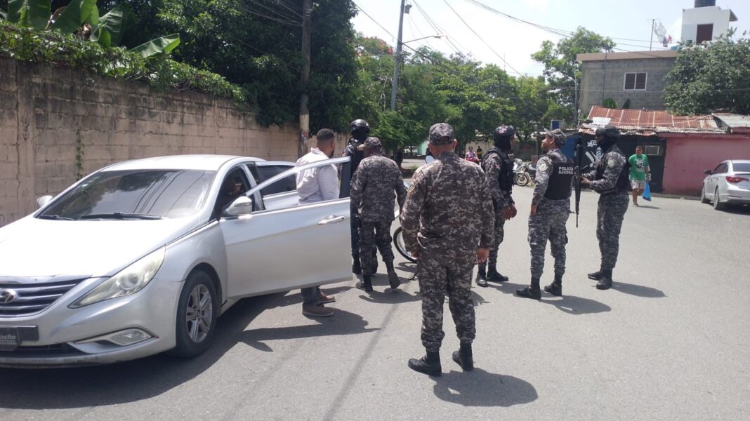 PN intensifica operativos preventivos en sectores de La Vega