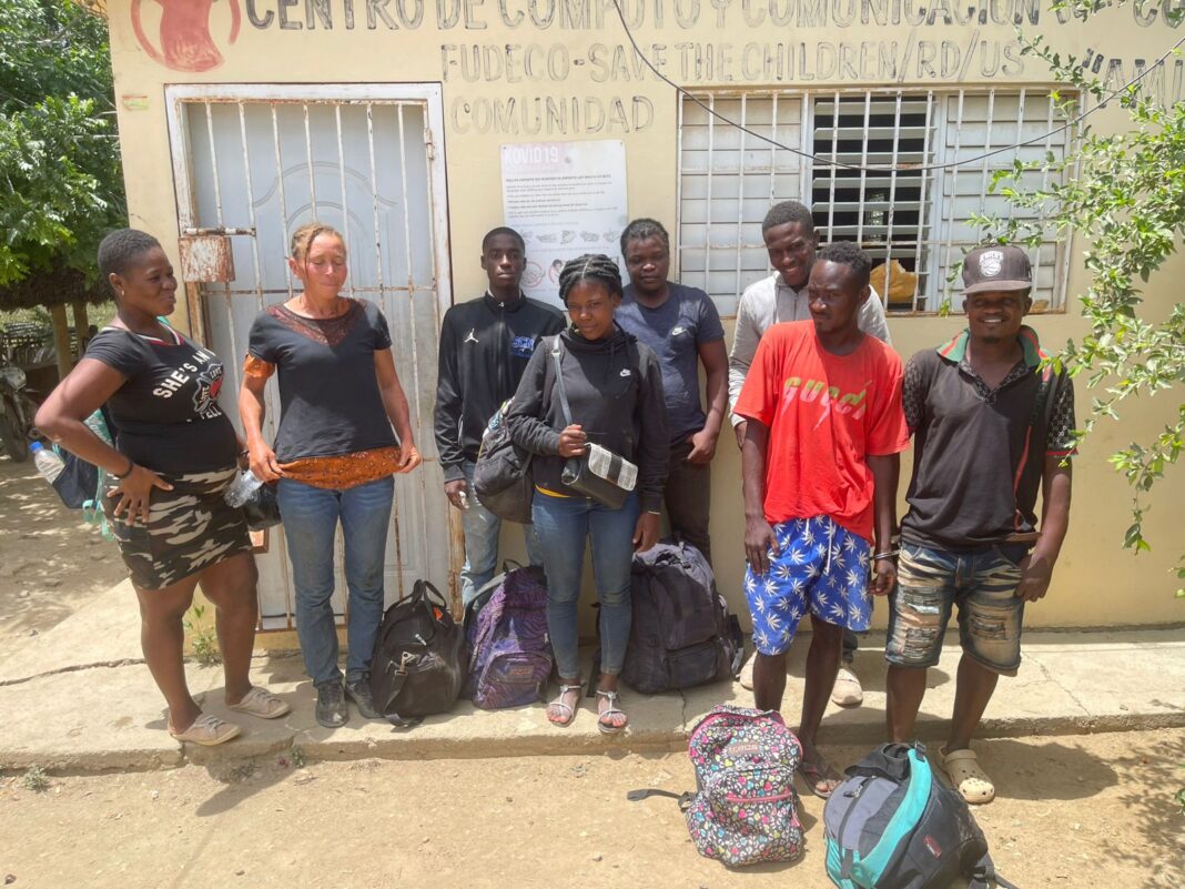 Ejército detiene a 40 nacionales haitianos indocumentados en operativos de seguridad fronteriza en Loma de Cabrera