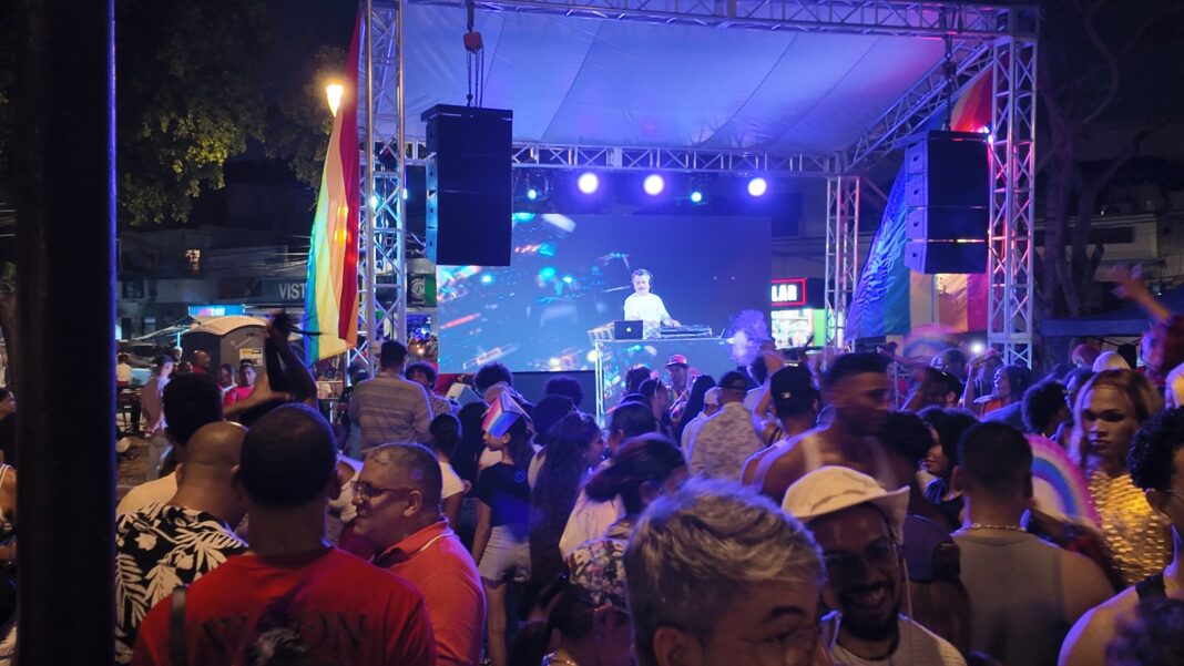 https://deultimominuto.net/nacionales/comunidad-lgbtiq-celebra-caravana/